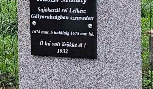 Huszti Mihály emlékmű Köszönjük Szajkó Antóniának ezt a gyönyörű verset